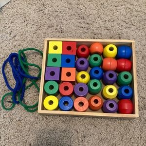Melissa and Doug Beads and Laces
